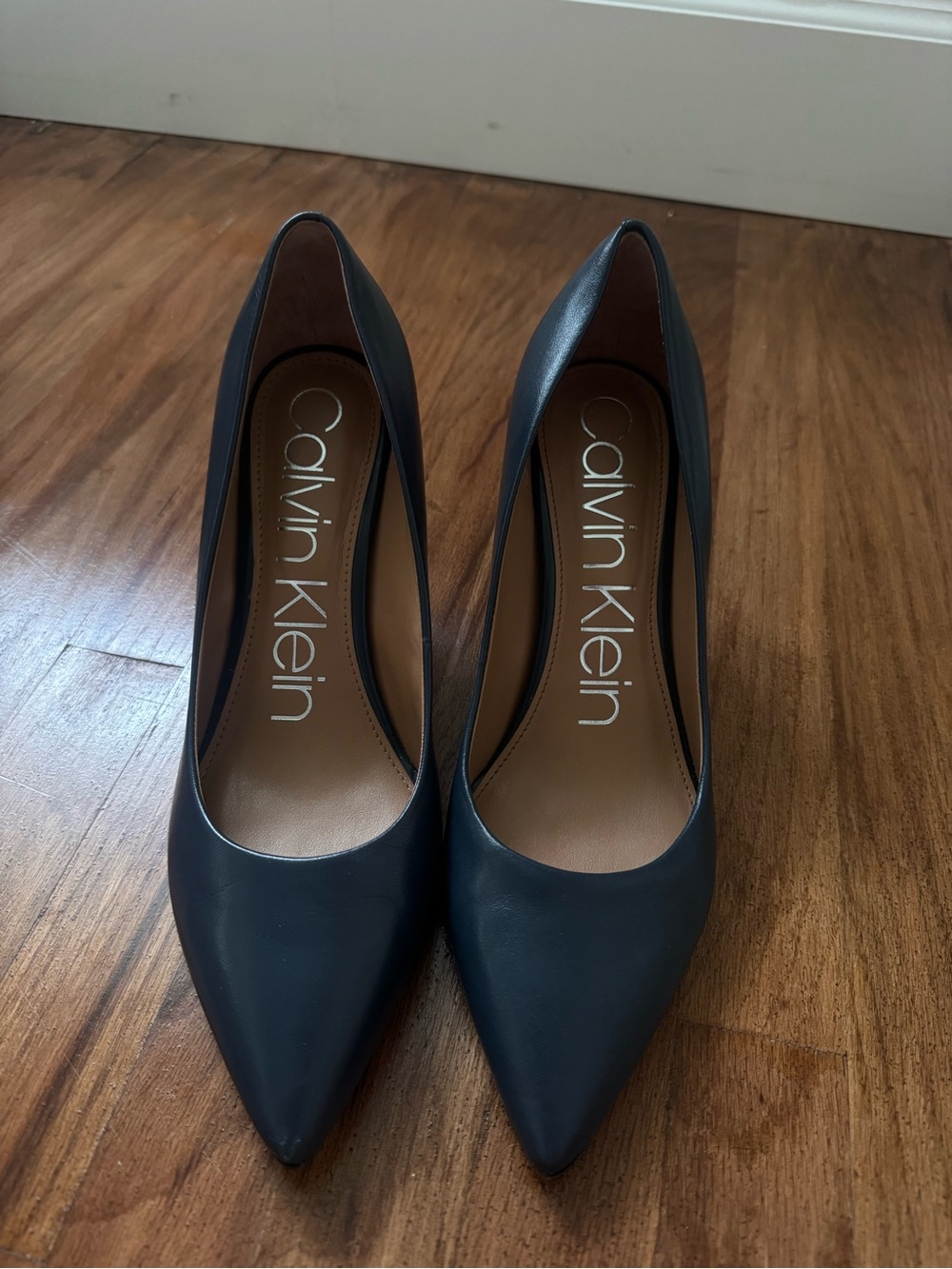 Calvin Klein Women's Navy Pointed Leather Pumps